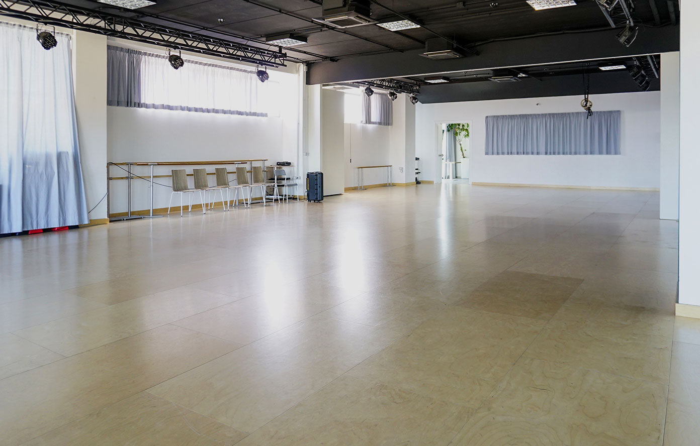 Studio 3