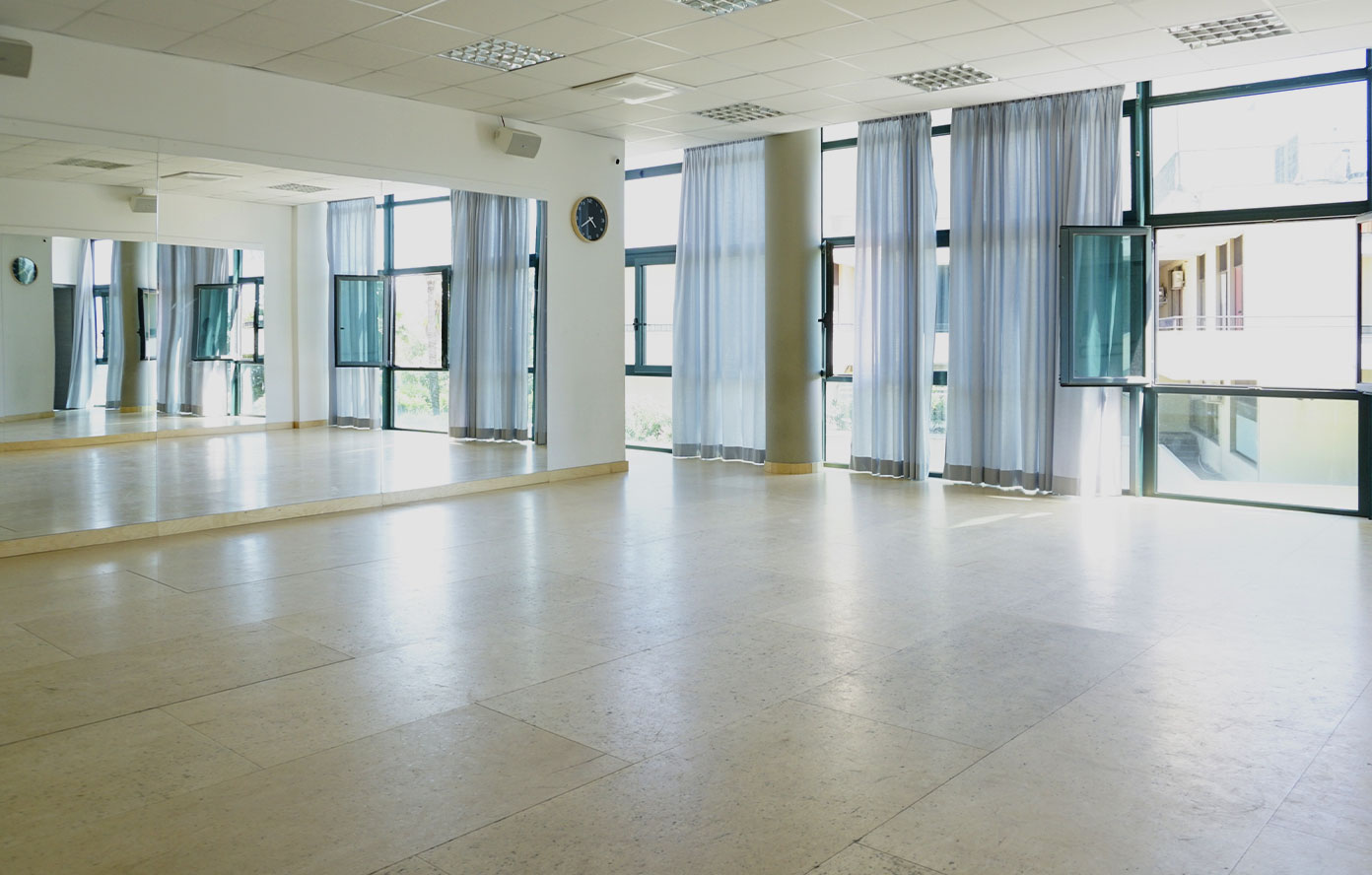 Studio 4 
