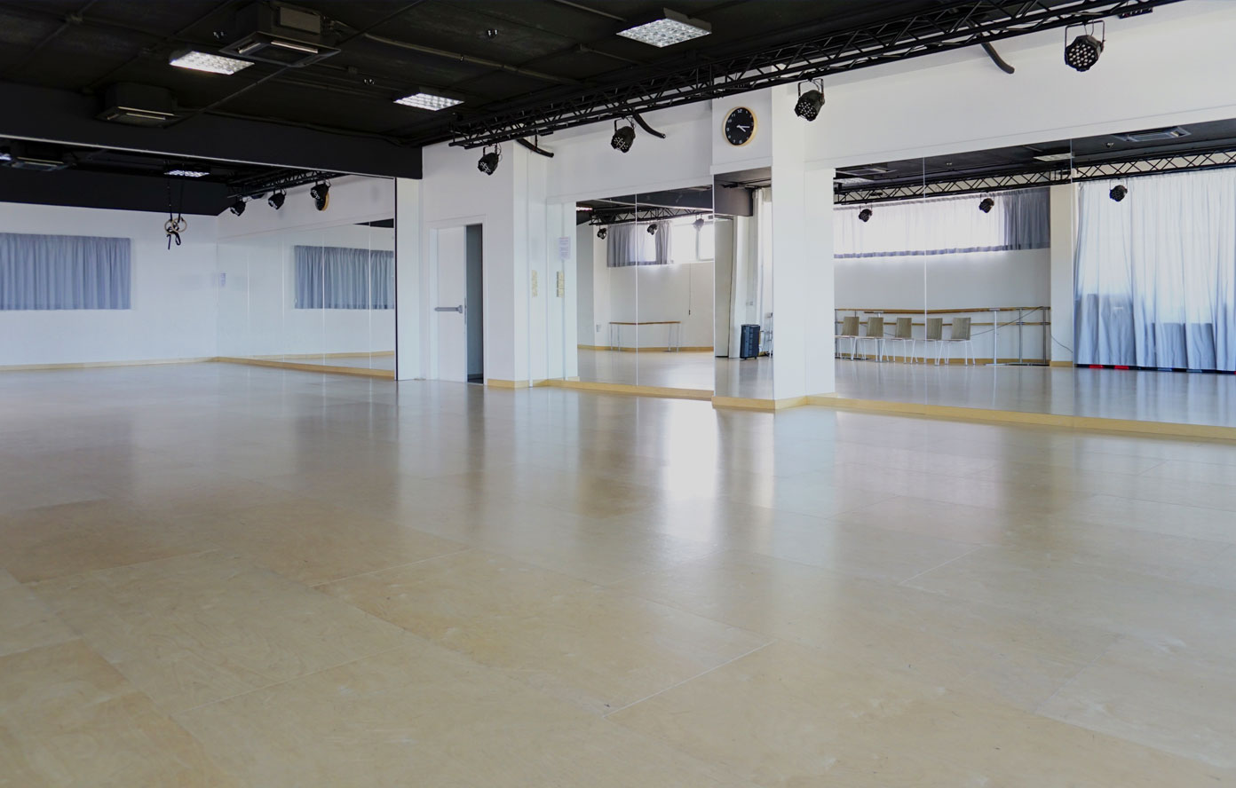 Studio 2 - 3 Open Spaces